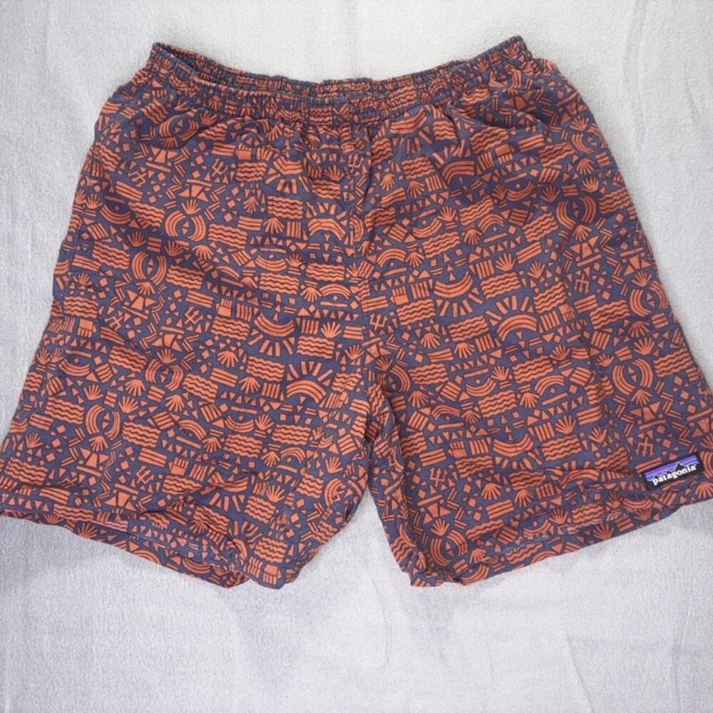 Patagonia Baggies Pull On Shorts Retro Aztec Print size M Sustainable Orange